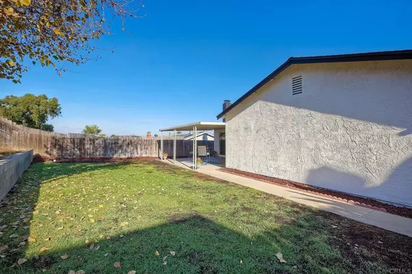 San Diego, CA 92120,6425 Decanture St