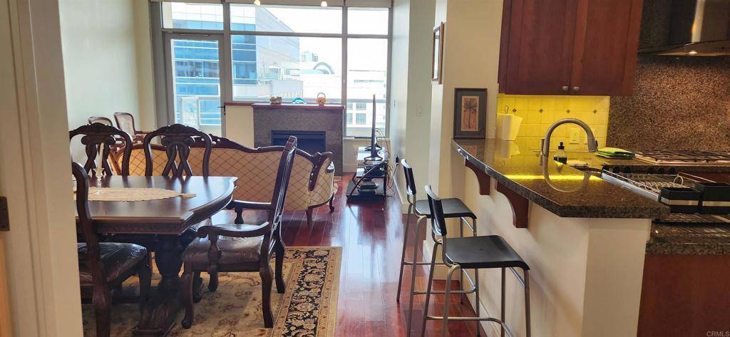 San Diego, CA 92101,700 W E ST #2805