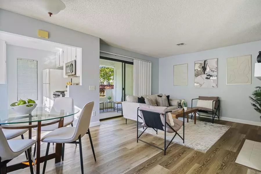 13309 Caminito Ciera #120, Rancho Penasquitos, CA 92129