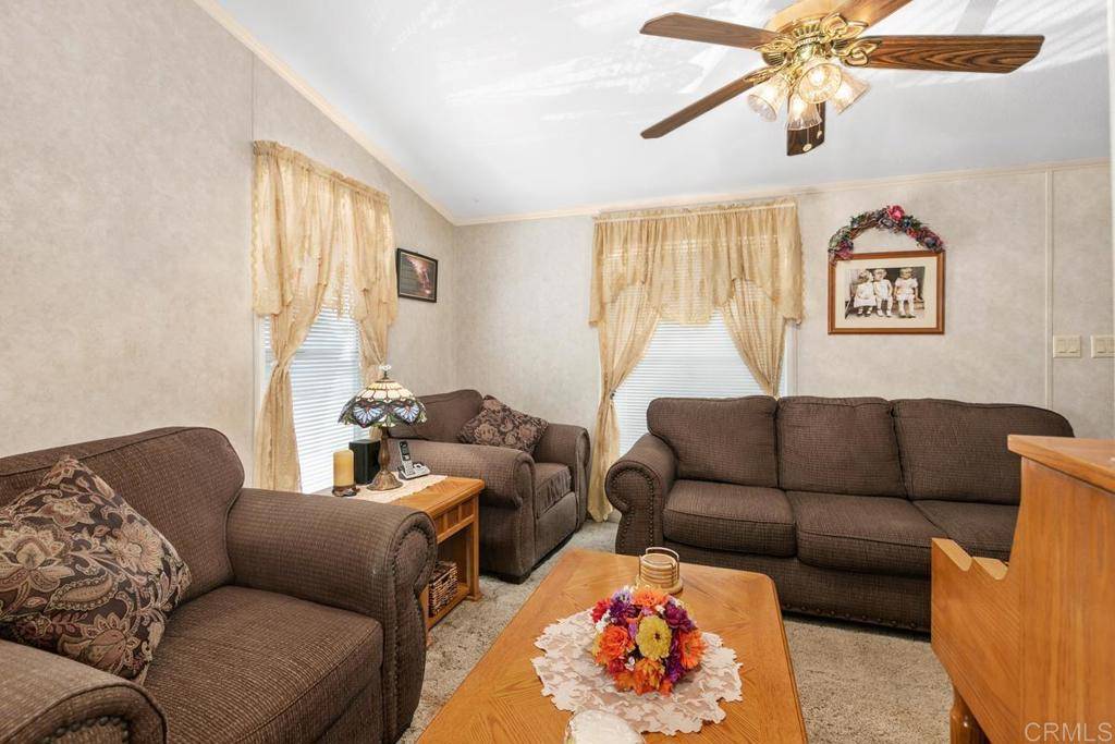 El Cajon, CA 92021,1174 E Main St Spc 92