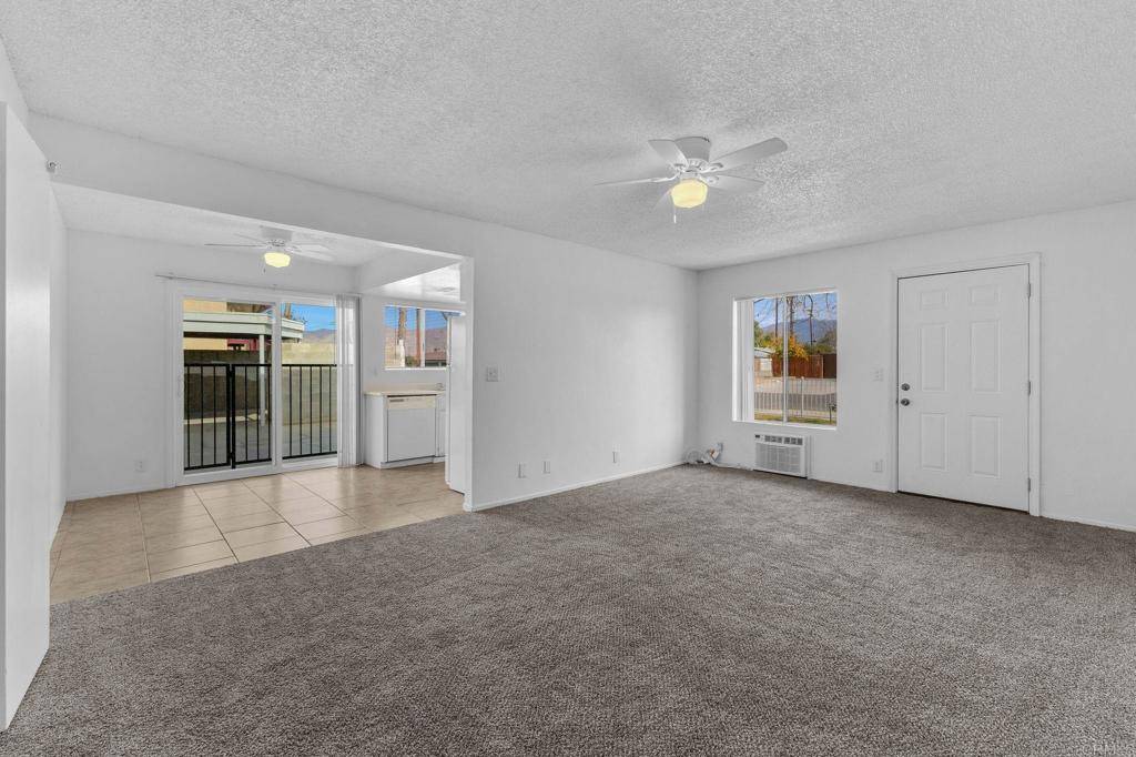 Hemet, CA 92543,233 N Inez Street
