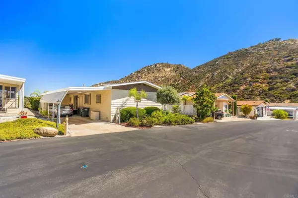 Escondido, CA 92026,8975 Lawrence Welk