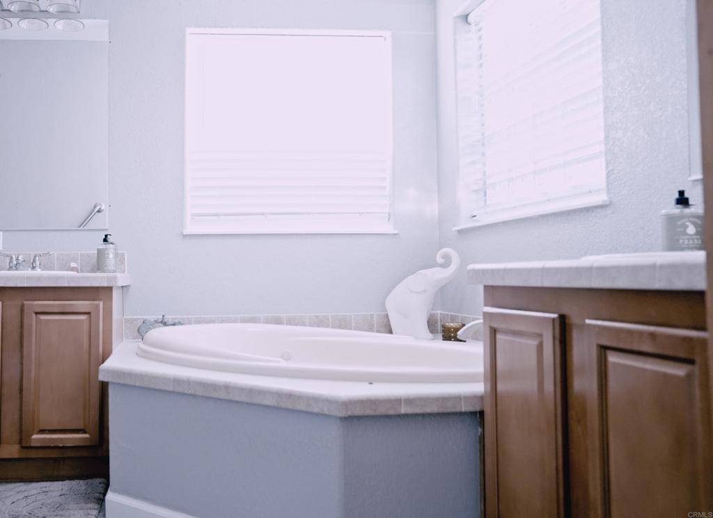 Oceanside, CA 92057,322 Killdeer LN #322
