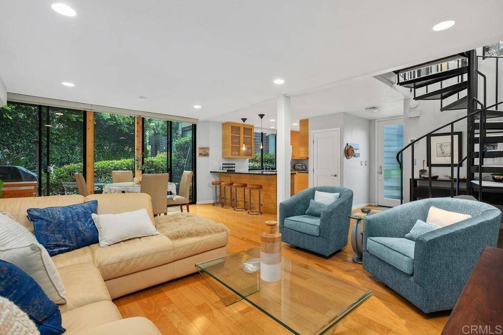 675 S. Sierra AVE #15, Solana Beach, CA 92075