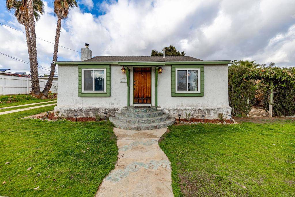 211 North LN, El Cajon, CA 92021