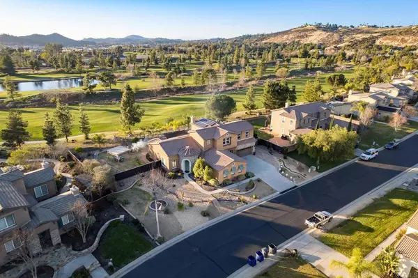 Valley Center, CA 92082,27454 Saint Andrews LN