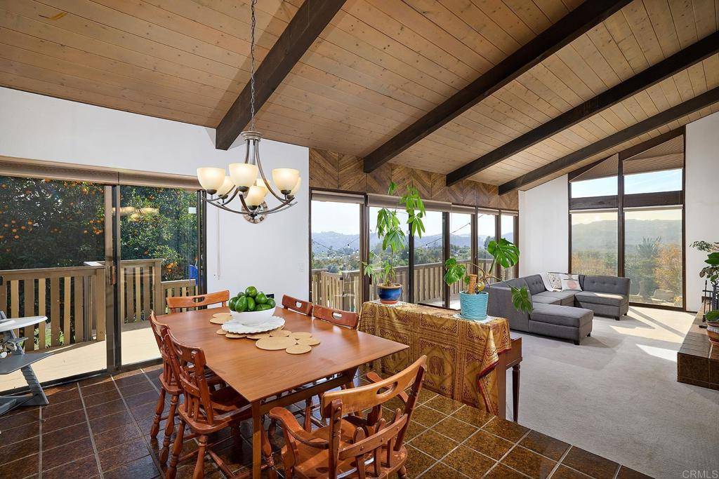 Fallbrook, CA 92028,41850 Via Del Gavilan