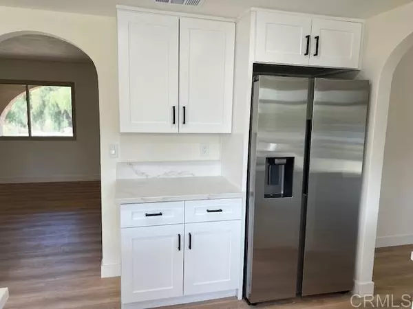 Escondido, CA 92026,9946 Nutby Lane