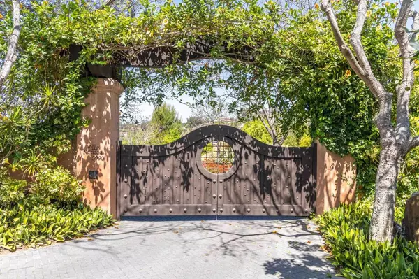 Rancho Santa Fe, CA 92067,5992 Calle Camposeco