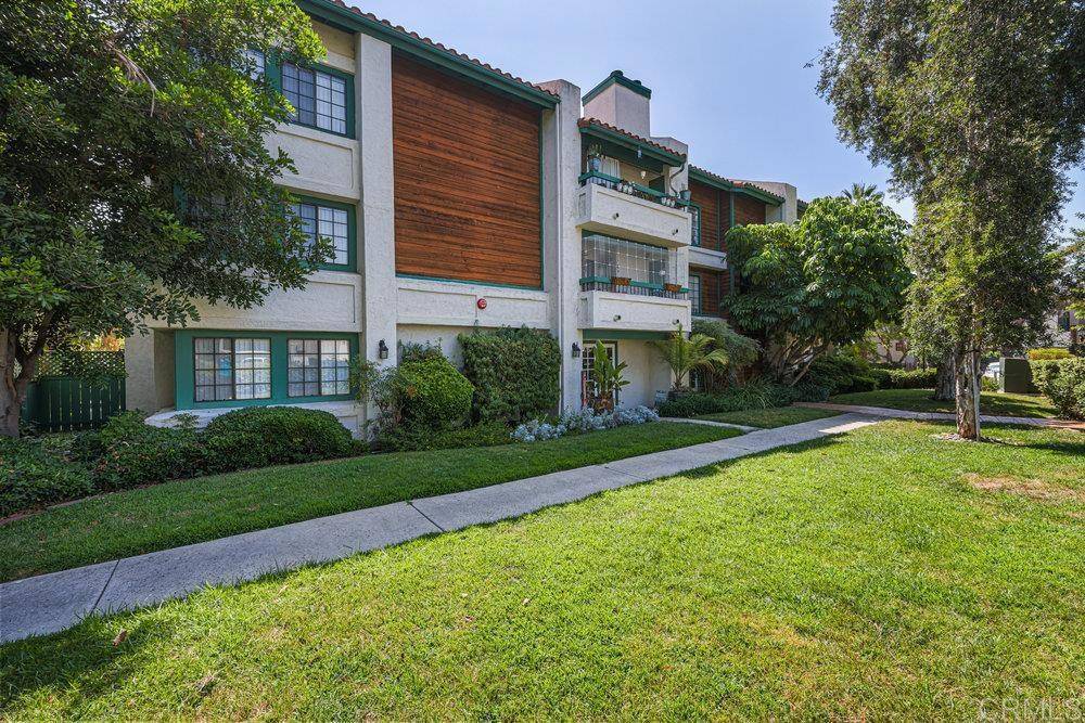 5525 Shasta Lane #206, La Mesa, CA 91942