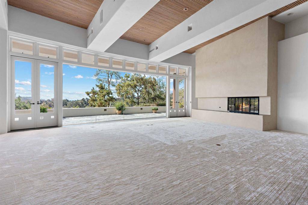 Rancho Santa Fe, CA 92067,16715 Rambla De Las Flores