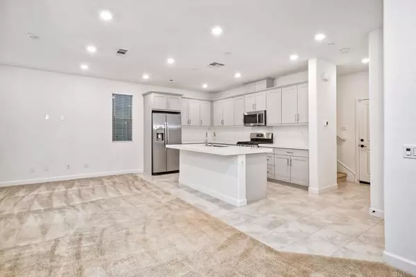 Escondido, CA 92026,1688 Carol Lee Lane