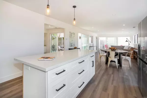 Oceanside, CA 92057,3621 Vista Campana S #108