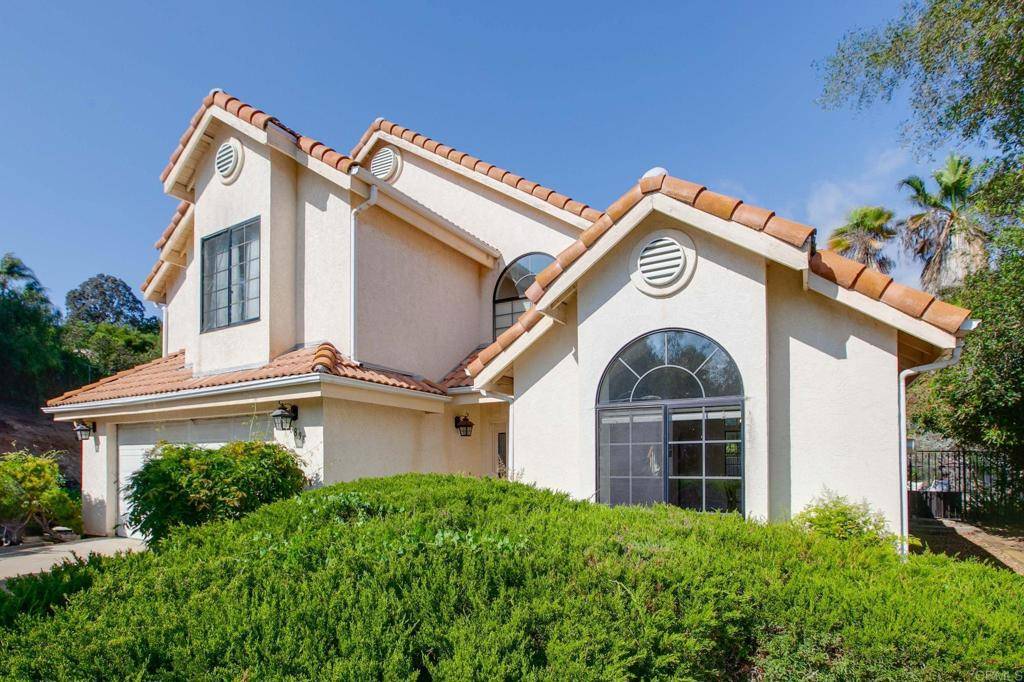 Ramona, CA 92065,16898 Whispering Oaks LN