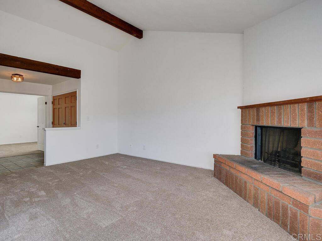 Fallbrook, CA 92028,1714 Woodlark LN