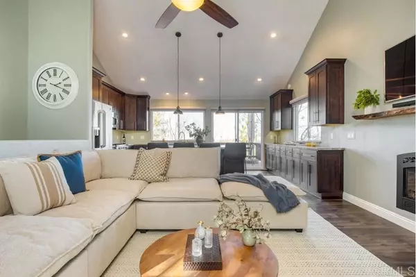 Lake Arrowhead, CA 92352,1360 Montreal DR