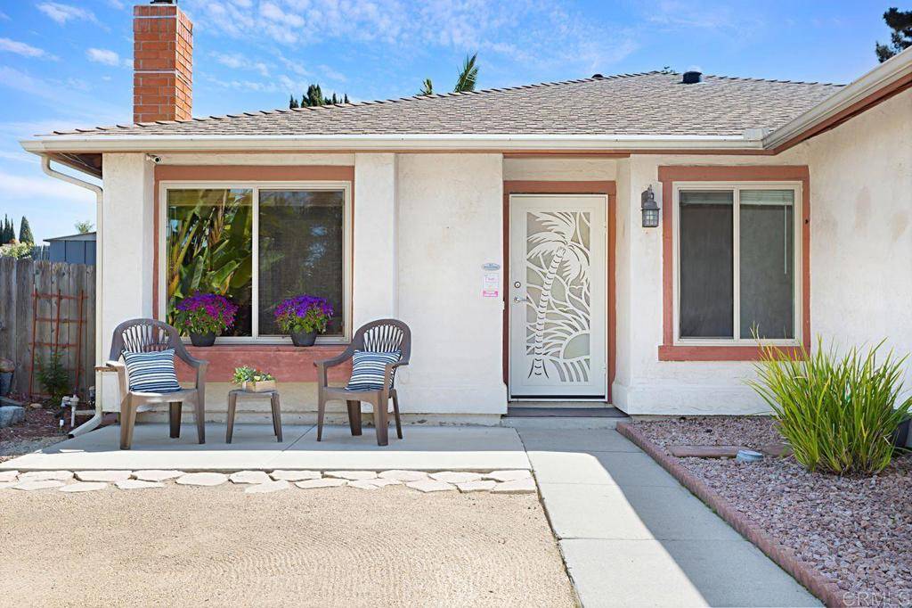 Oceanside, CA 92056,2208 Fallingleaf Rd