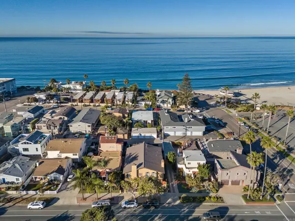 Encinitas, CA 92024,418 3rd ST