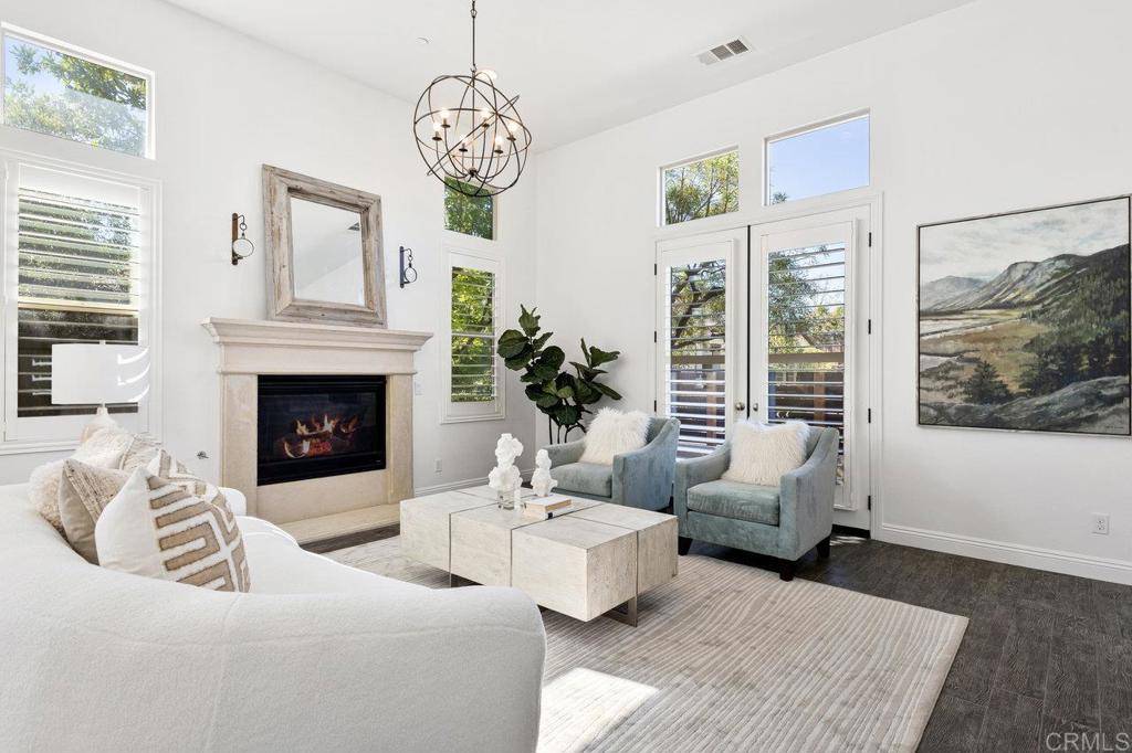Encinitas, CA 92024,715 Blossom RD