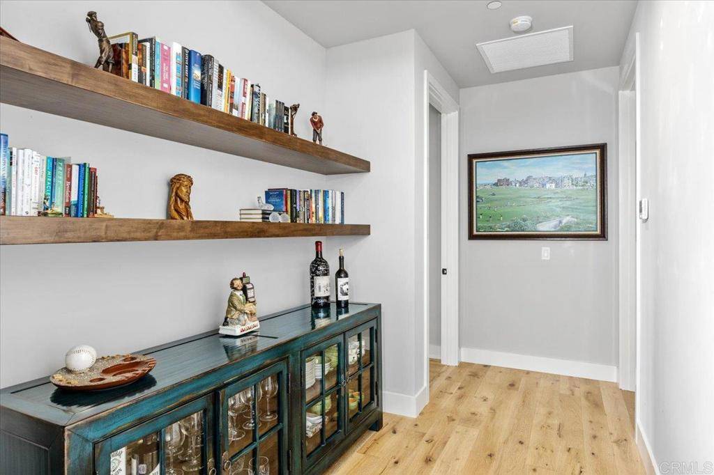 Carlsbad, CA 92008,2677 State ST ##301