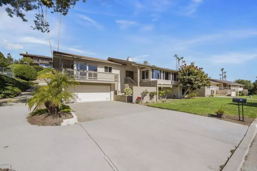 33 Via Casitas, Bonsall, CA 92003