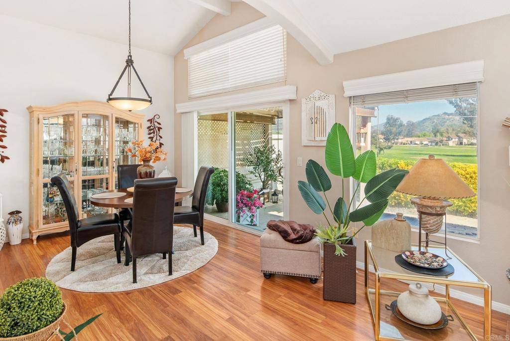 Escondido, CA 92026,29607 Circle R Greens DR