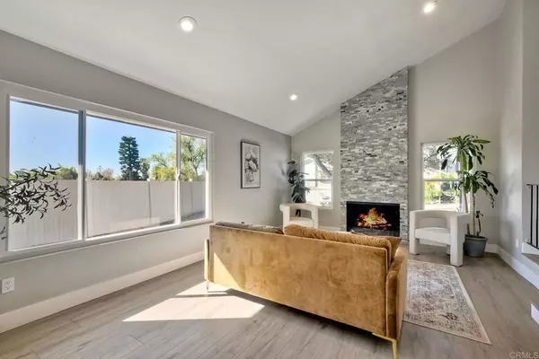 San Diego, CA 92131,10265 Aviary DR
