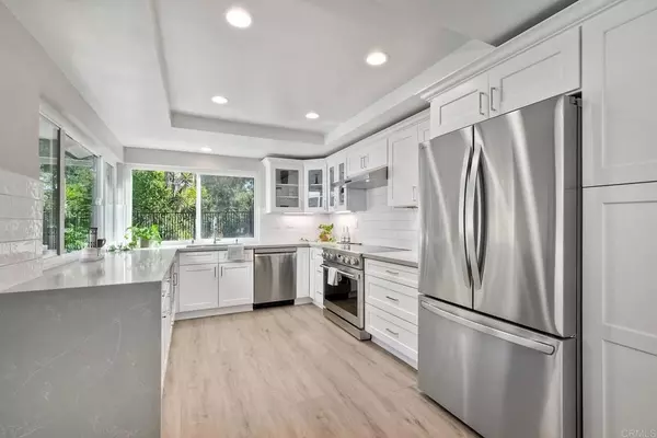 San Diego, CA 92131,10265 Aviary DR