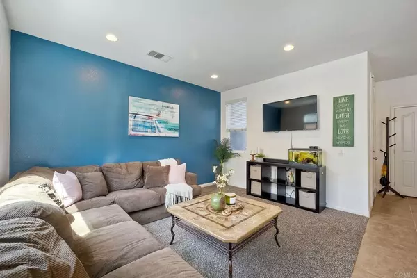 Oceanside, CA 92057,1140 Parkview Dr
