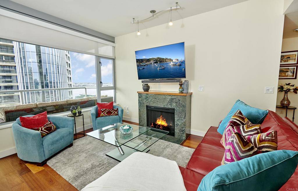 San Diego, CA 92101,700 W E ST #2802