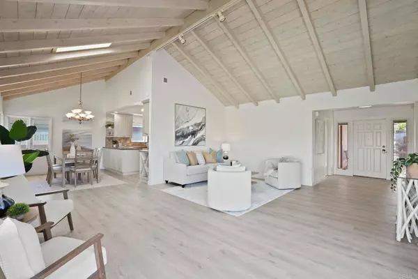 Solana Beach, CA 92075,634 E Circle DR