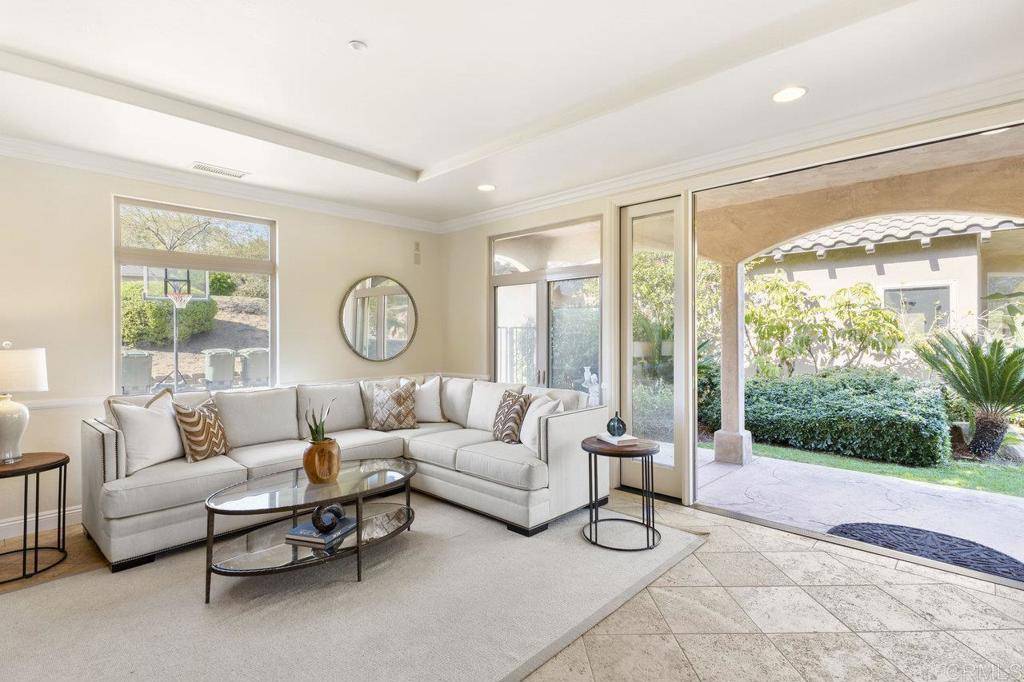 Poway, CA 92064,13521 Whitewater DR