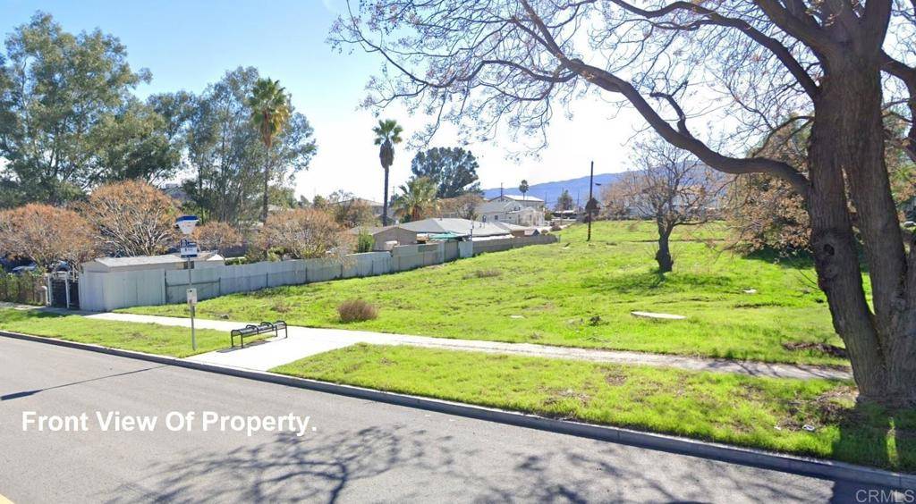 W Pottery ST, Lake Elsinore, CA 92530