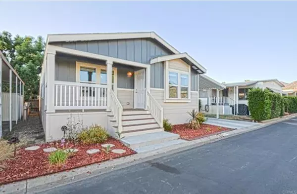 2700 E Valley Parkway E #64, Escondido, CA 92027