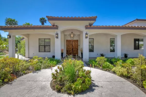 2013 Lundy Lake DR, Escondido, CA 92029