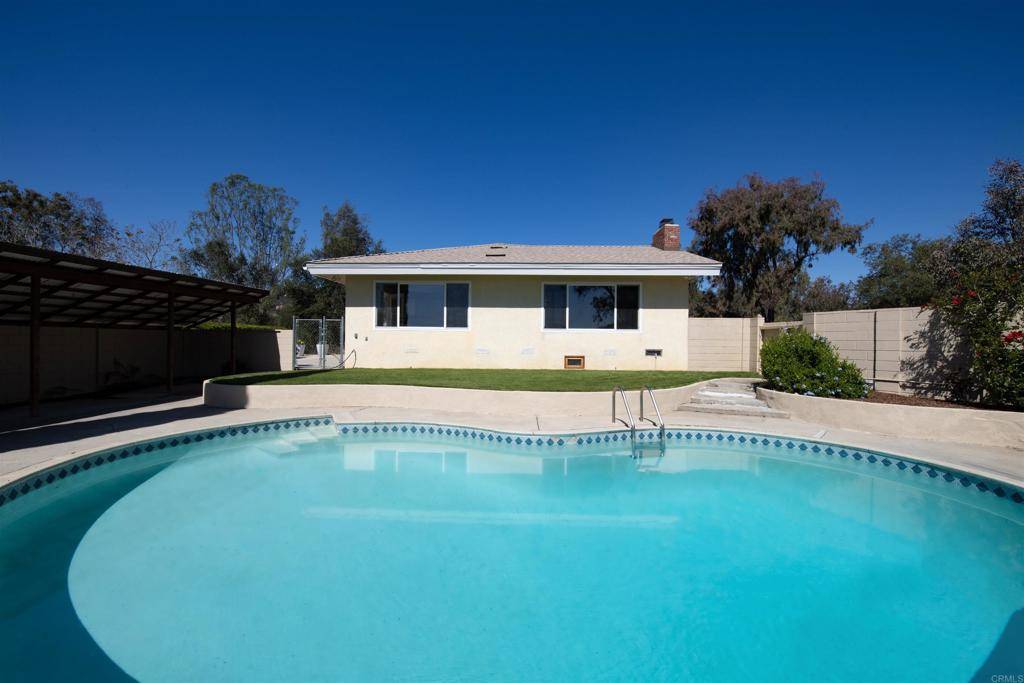 Escondido, CA 92026,25311 Jesmond Dene RD