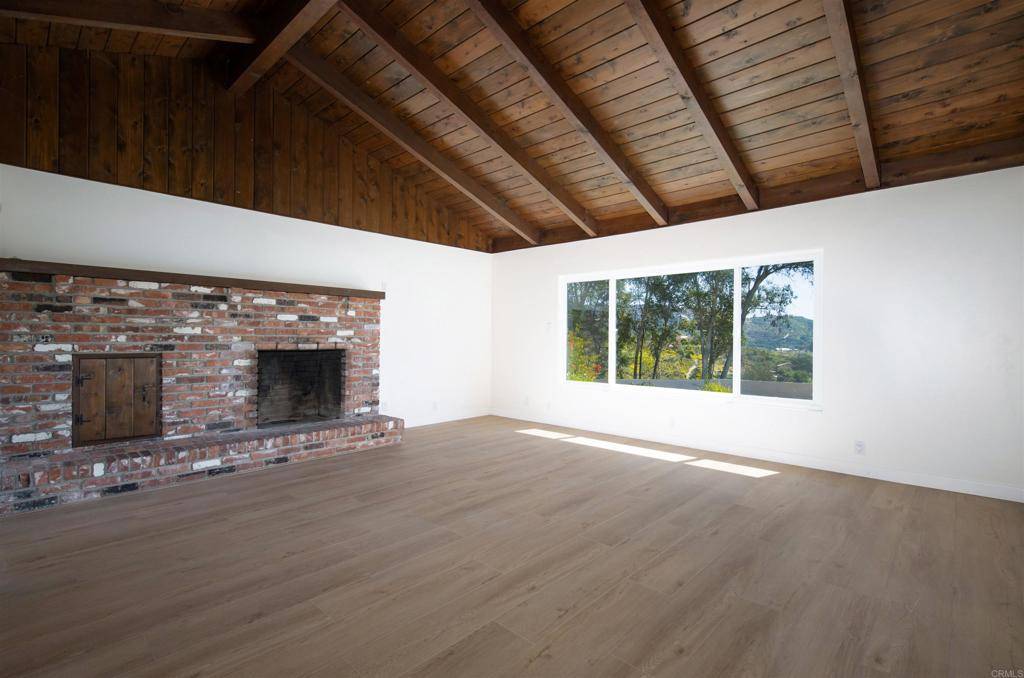 Escondido, CA 92026,25311 Jesmond Dene RD