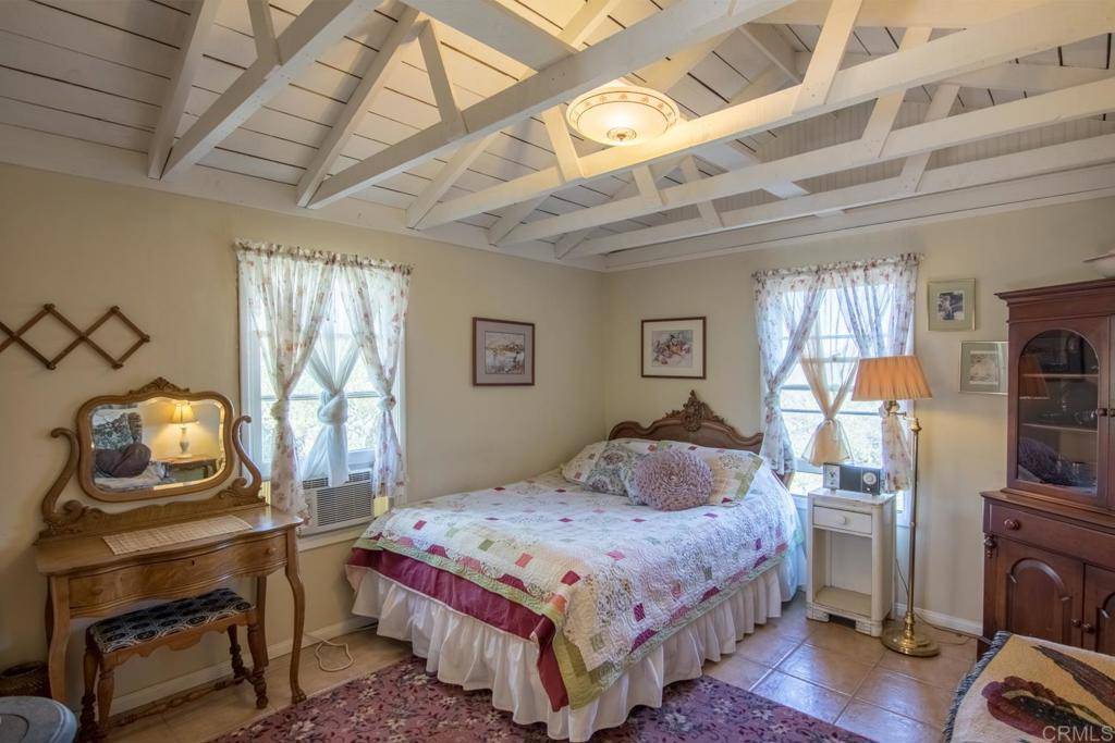 Julian, CA 92036,2112 Whispering Pines DR