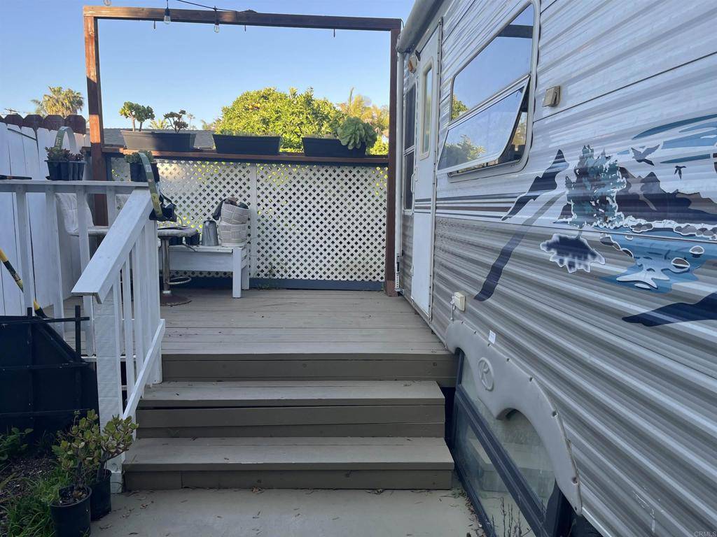 Encinitas, CA 92024,523 N Vulcan AVE #35