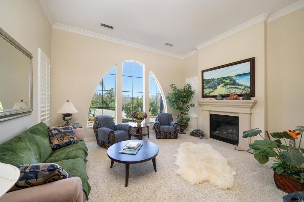 Carlsbad, CA 92009,2927 Rancho Cortes