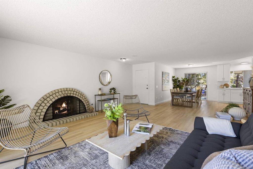 11370 Paseo Albacete AVE, San Diego, CA 92129
