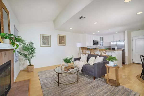 7638 Palmilla DR #115, San Diego, CA 92122