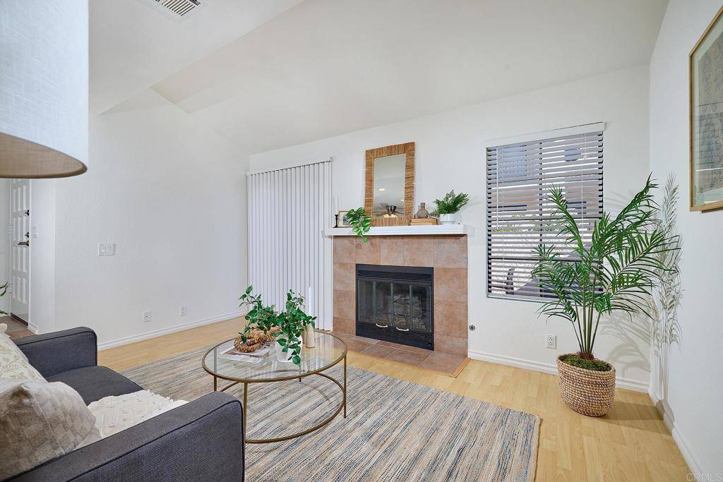 San Diego, CA 92122,7638 Palmilla DR #115