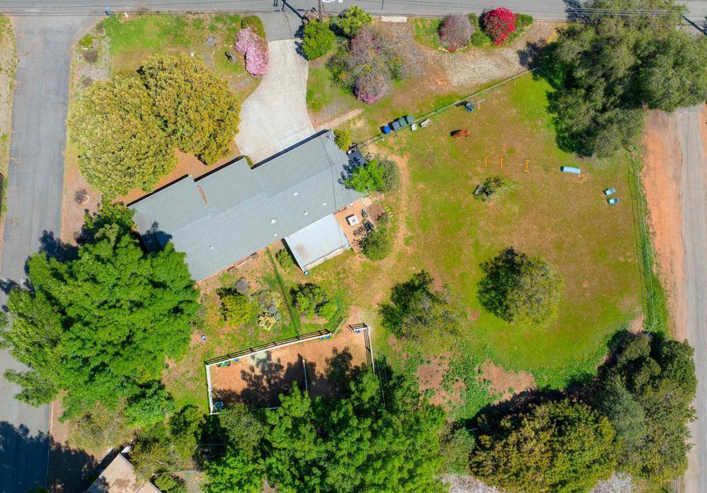 Vista, CA 92084,831 Valley Crest Dr