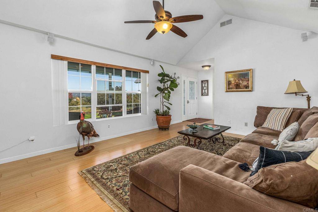 Valley Center, CA 92082,28799 Stonegate DR