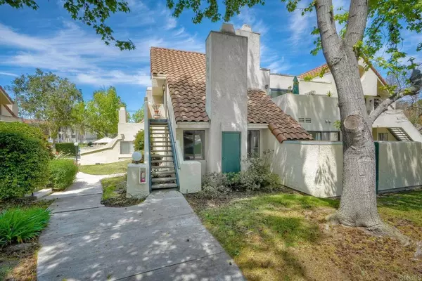 Vista, CA 92083,321 N Melrose DR #A