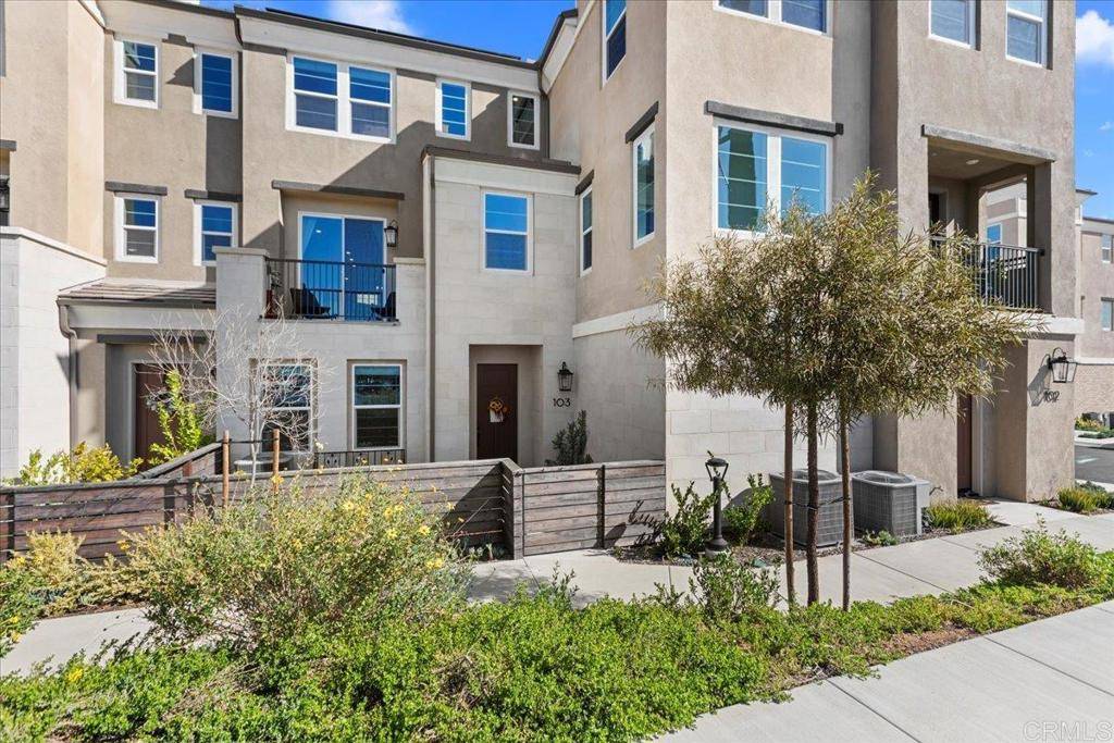 San Marcos, CA 92078,1222 Sunrise View #103