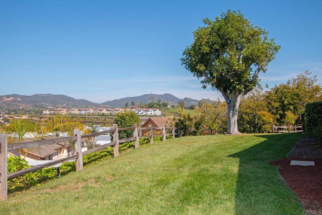 Vista, CA 92084,1143 Portola ST