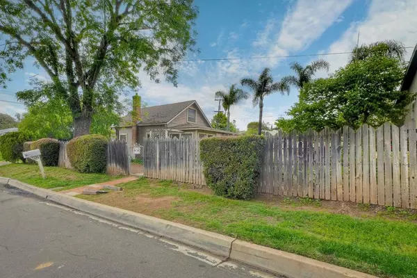Escondido, CA 92025,506 E 9Th AVE