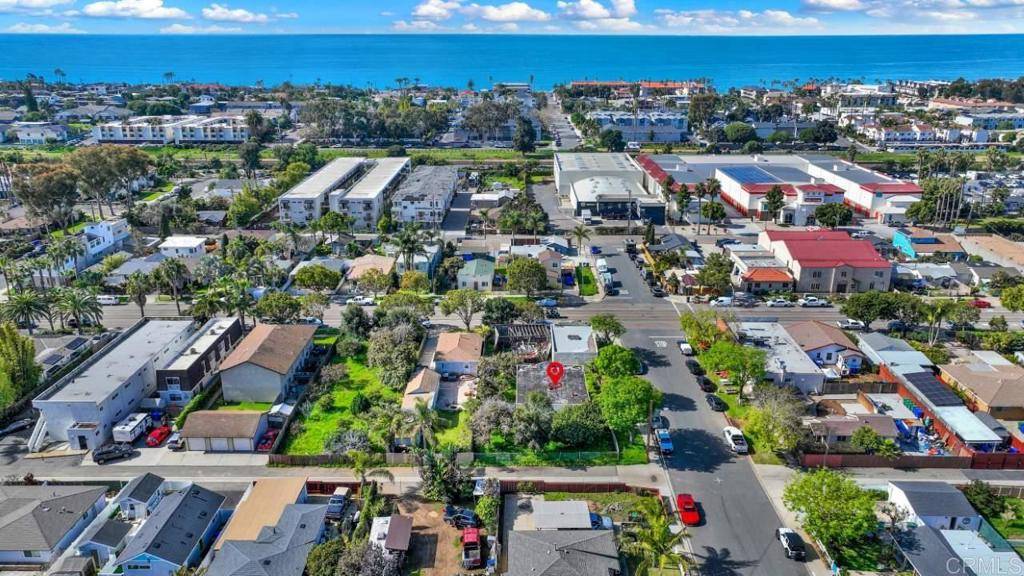 3304 Roosevelt #R, Carlsbad, CA 92008